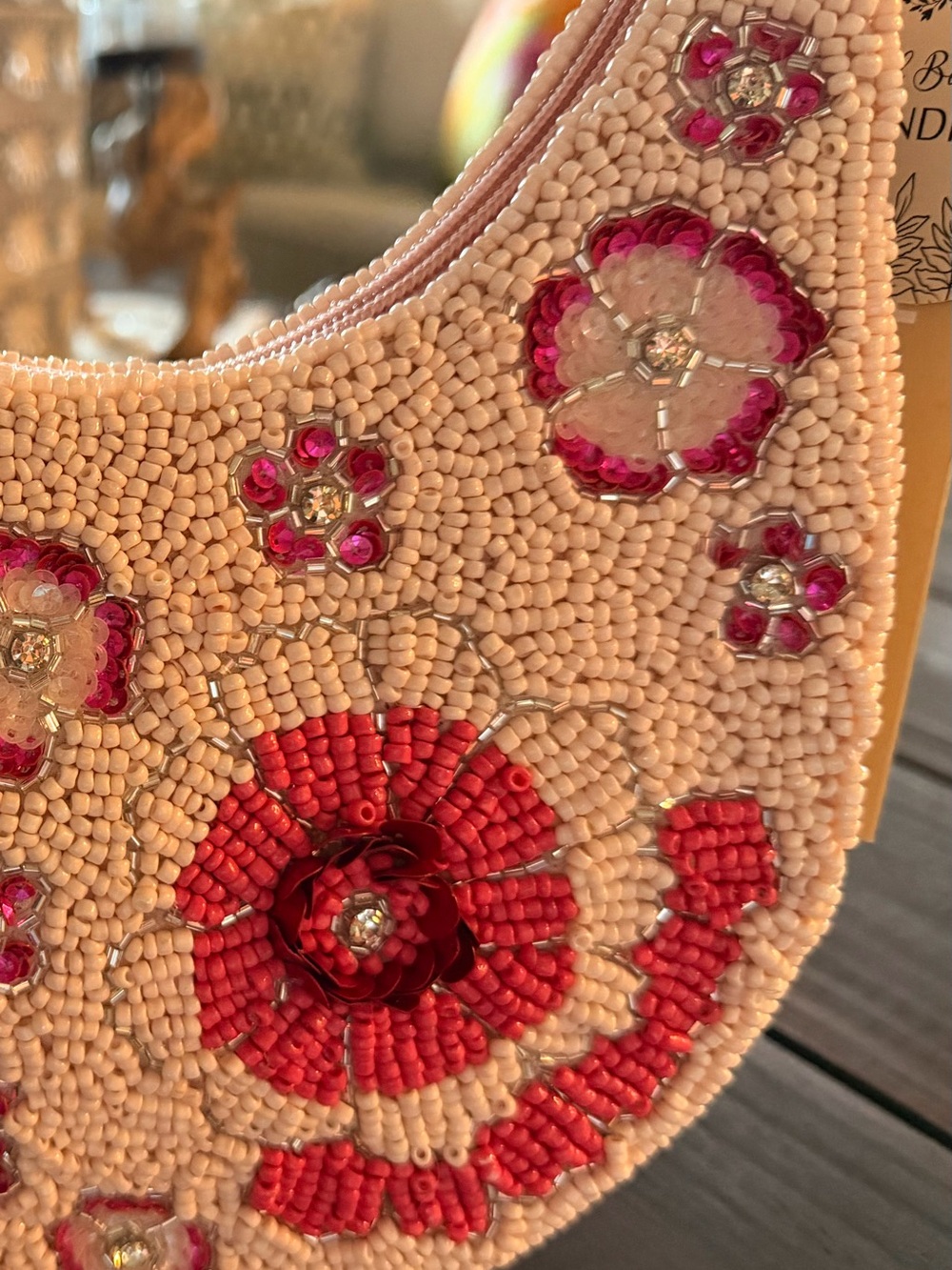 NWT Handmade Pink Beaded Floral Shoulder Bag, Made in India. - Picture 4 of 4